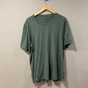 Nike Dry Fit T-Shirt